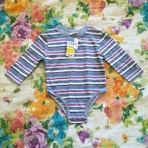 🔴👶NWT KRU Red/white/blue stripe onesie Baby 3-6mo